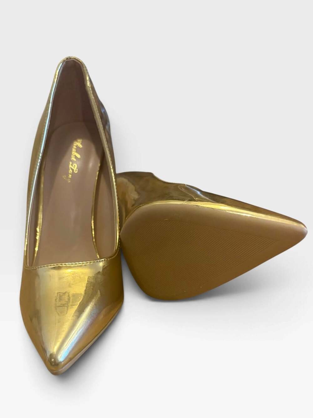 Elisabet Tang Gold Metallic Pointed Toe Stiletto Pumps Heels Size 6 Party Shoes